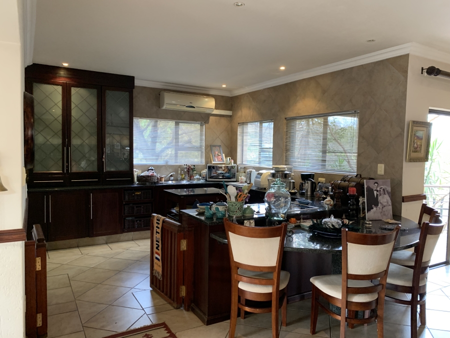 5 Bedroom Property for Sale in Birdwood Estate North West
